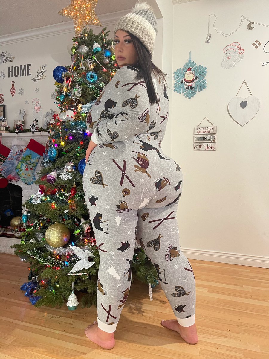 CurvyGirlTeam +140K on Twitter "The Gorgeous πππ οΈ thiicksnoww οΈ