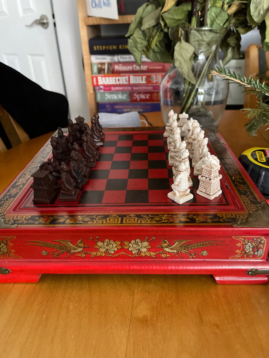 Saturday morning chess games are the best!!! I fucking love this exercise. #mindovermatter #strategy #chess #chessnotcheckers