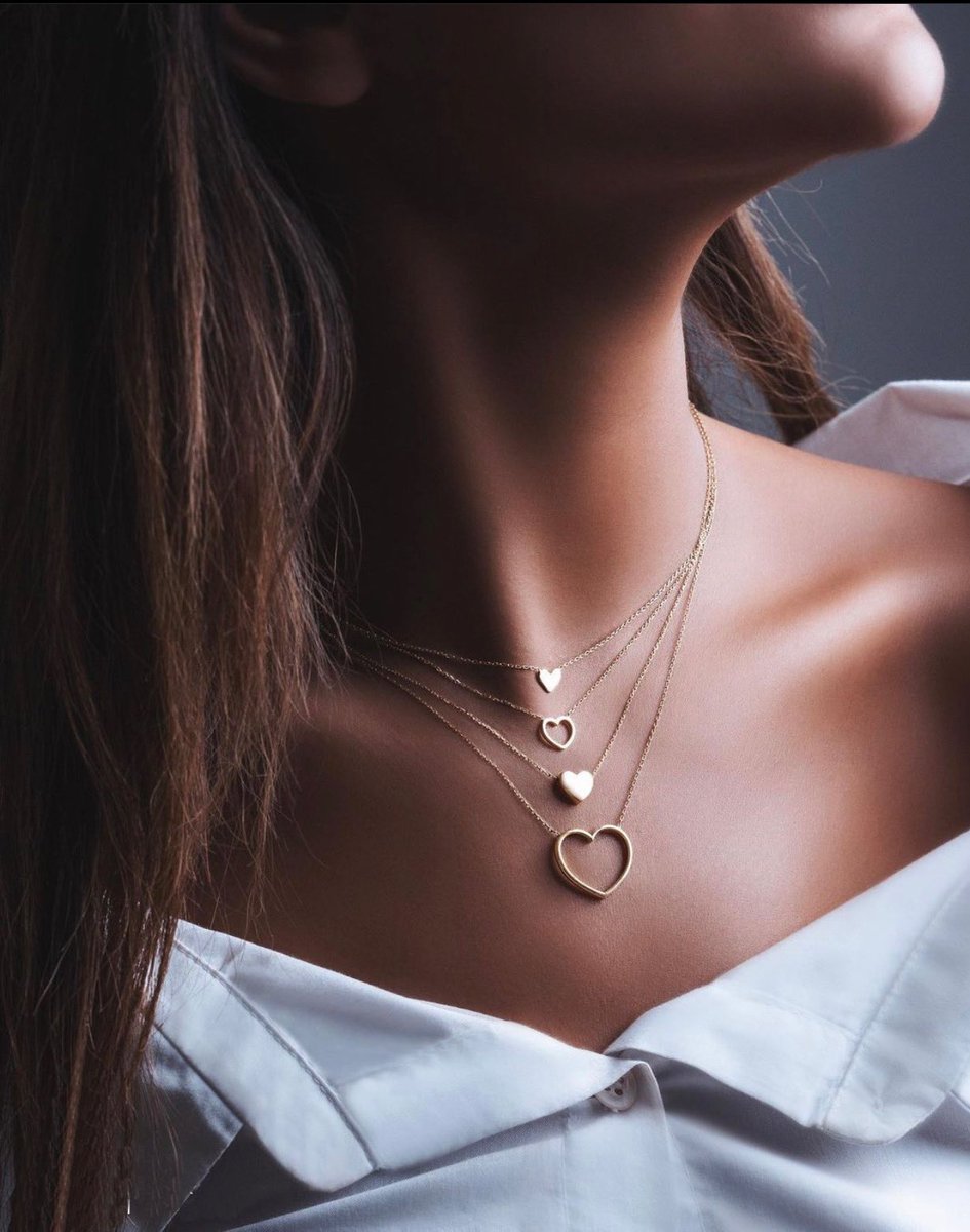 AsistesM's tweet photo. Discover the Love collection with a set of bracelet and necklace 
-
https://t.co/Ghh5DD1NmT
-
#jewelry #jewelleryofinstagram #goldforher #necklace #lovecollection #lovebracelet #love #realjewelry #gold18kt https://t.co/14pDjmlghv