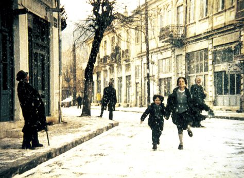 10Decade2's tweet photo. #16 #LoMejorDeLos80 #BestOf80s #Filomena #BorrascaFilomena https://t.co/xOm5Q3I4Ze