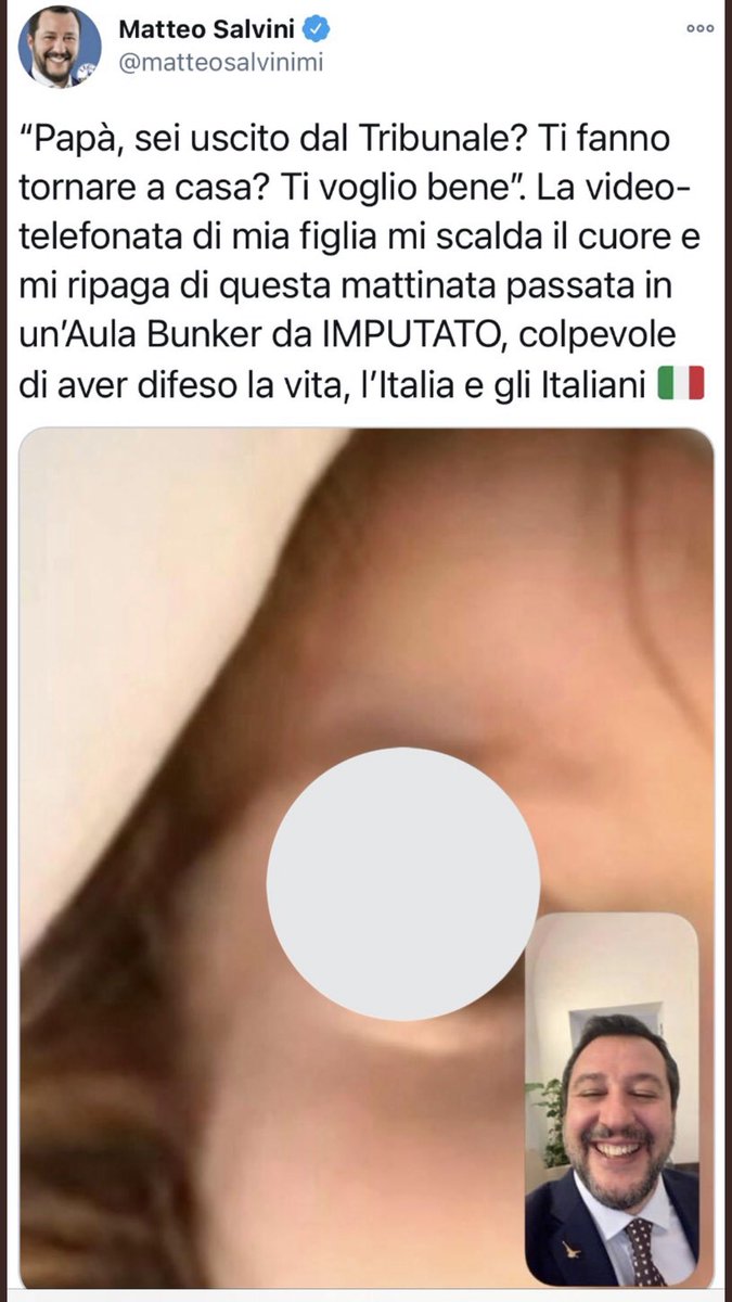 stanzaselvaggia's tweet image. I bambini a 8 anni a malapena sanno cosa siano i tribunali e se lo sanno è perché anziché proteggerli, dai loro preoccupazioni non necessarie. Pagliaccio.