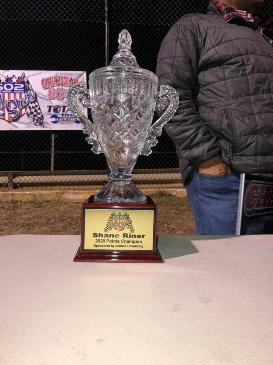 RinerRacing6's tweet photo. 2020 Champion! Thanks for these great companies. @Rocket_Chassis great services and products leading the industry! @CrateInsider, @mlsuspension, Collins Signs,Lawn Products Etc, Hendren Race Engines. -Anyone interested helping a small successful team for 2021, please message me! https://t.co/RdICkfk1x4