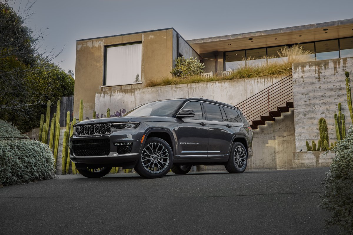 The design for the first-ever three-row <a href="/Jeep/">Jeep</a>® Grand Cherokee L pays respect to its heritage and honors its utilitarian roots with a refined, new body style that builds on a proud legacy of upscale design.