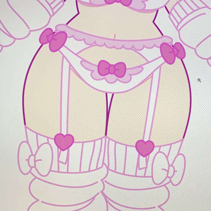 これは、、、ガーターベルト! 