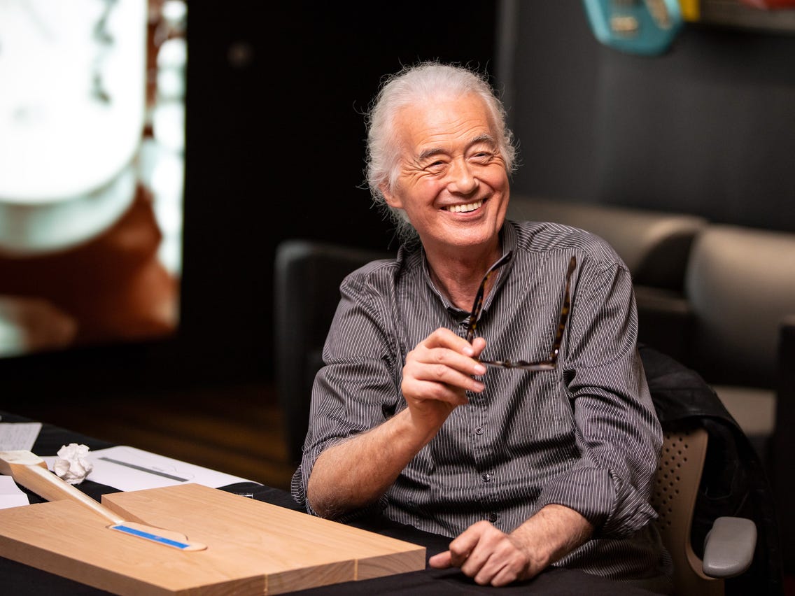 Happy 77 birthday to the one and only, Jimmy Page ( ! 