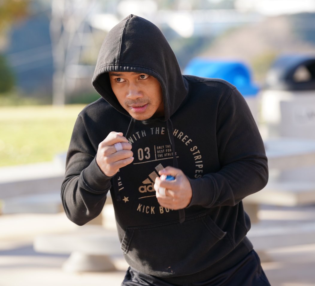 TheRealMGesta's tweet photo. Learn to never quit! Also strive to be your best!
#ReadyForSport #StayingReady #AdidasBoxing #Eggweights #HereToCreate #LabanParaSaBayan #Boxing #MercitoGesta
@GoldenBoyBoxing @WildCardBoxing1 @cs_adidas @adidas @mrboxingguru @chrisdessalles @DAZNBoxing
📷: @NeilMacasadia https://t.co/Qd9kMTO4ms