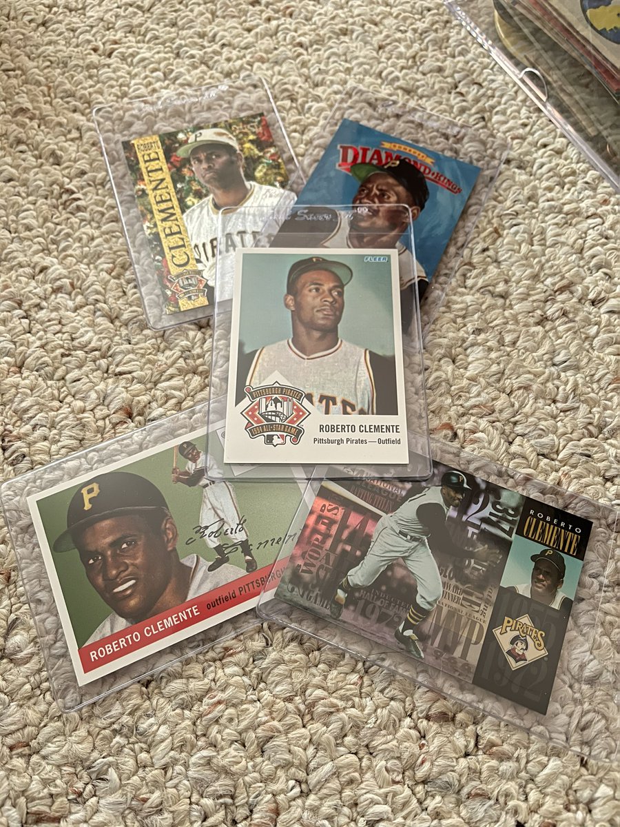 biggsdaddycool's tweet image. Weren’t the #FanFest sets really the precursor to the #Project2020 cards with each company (artist) creating their own designs (interpretations) of a certain player?

@Pirates 

#BackyardDiamond