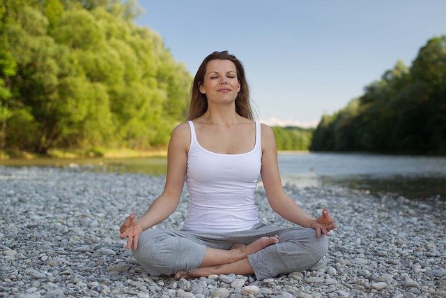 Conscious breathing exercises can help to rebalance your mind and body and boost your energy levels👇
bit.ly/35evcnV

#breathing #exercise #yoga #balanced #life #rebalance #mind #selfhelp #boostenergy #feelbetter