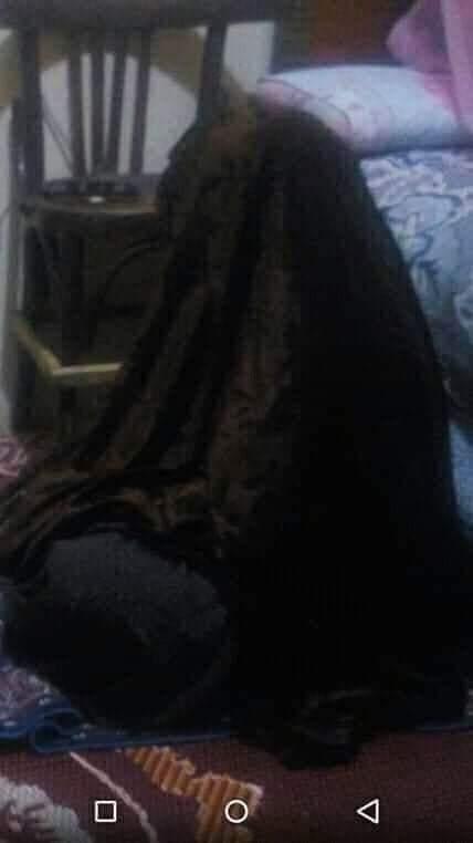 khaledalheweny's tweet image. توفيت اليوم أحد اعلام القرآن في مصر الشيخة تناظر محمد مصطفى النجولي من قرية الناصرية مركز سمنود محافظة الغربية، مصر عن ٩٦ سنة
كانت مبصرة في صغرها ثم اصيبت بالحصبة ففقدت بصرها، تجلس منذ سبعين سنة يُعرض عليها القرآن فتصحح وتجيز بالقراءات العشر. قصدها طلبة العلم من مصر وخارجها