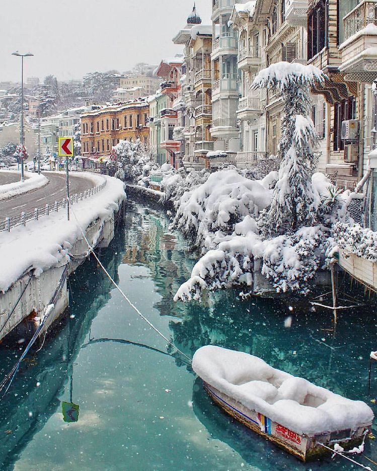 INTERIOR PORN tweet media