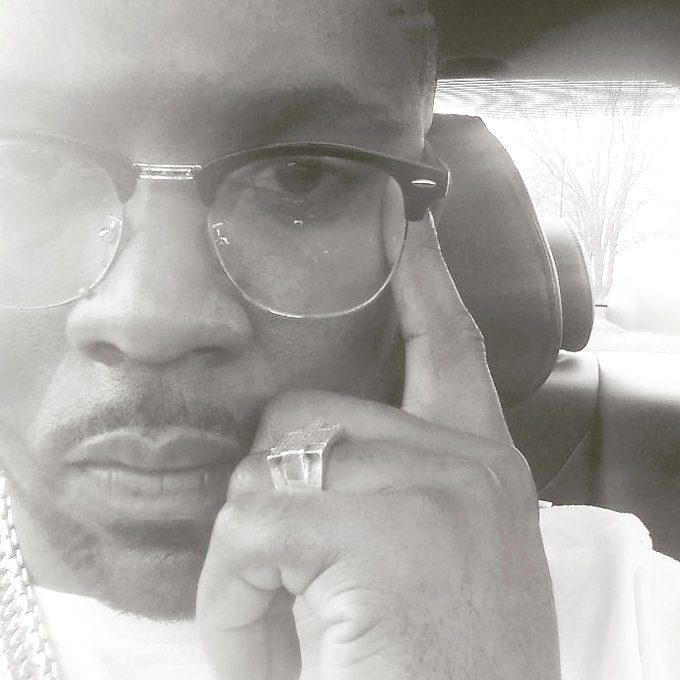 #NewProfilePic #roybthepoet #poetroyb https://t.co/xXFDS92hsD<a href="/tag/newprofilepic"class="tags">#NewProfilePic</a><a href="/tag/roybthepoet"class="tags">#roybthepoet</a><a href="/tag/poetroyb"class="tags">#poetroyb</a>