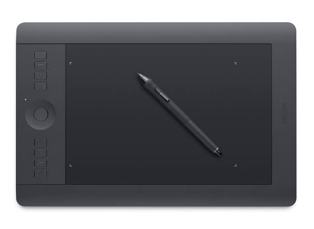 First tablet, current tablet. 

I have a Cintiq as well but it's been having some USB-C issues so I'm not using it. Too scared to break it. https://t.co/tvXCSNrNdY 