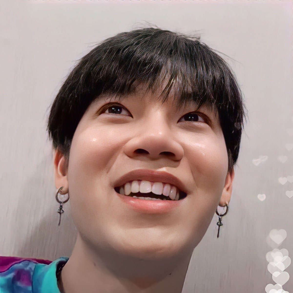 _yw2580's tweet photo. แกไม่เคยแผ่วเรื่องความน่ารักเลยอะ ใจเราก็มีนิดเดียวเองอะ แบกความน่ารักแกมะไหวล้าวววววว☺😳💓
#หยิ่นจะเป็นที่รักเสมอ https://t.co/BpXLR5rDZG