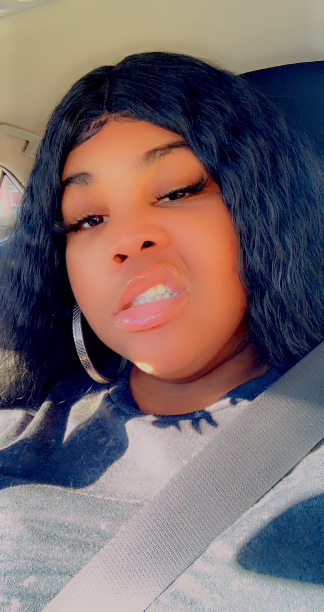_BigBodyBenz_'s tweet photo. Just cause I never be on here 🤷🏽‍♀️✨ https://t.co/g8trf7pEyl