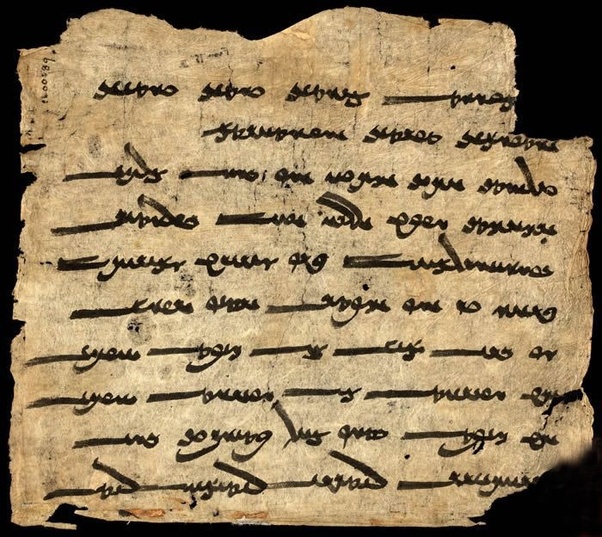 4/ ...they primarily translated into Sanskrit and were influenced by Indian traditions. More directly associated with the Sogdians and Persian culture was Zoroastrianism, 祆教 (Xiān jiào), which spread in China around 4th century CE. (Img: Sogdian Avestan text found in Dunhuang)