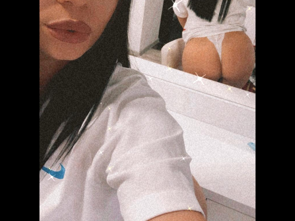 Lorena__Moon's tweet photo. I'm online right now on skyprivate (live skype show). my private profile: https://t.co/z9ExFVp4RJ Please RT. thanks! #camgirl https://t.co/1BqPYM72pW