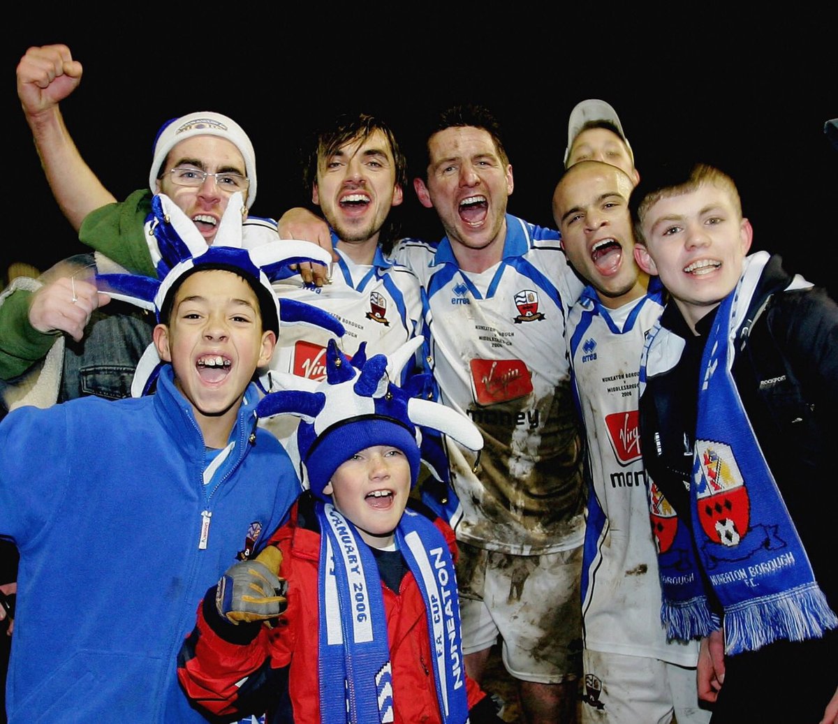 FromTown2Town's tweet photo. 15 years ago this weekend Premier League @Boro visited Manor Park to take on @NuneatonBoroFC in the @EmiratesFACup 3rd Round and were lucky to escape with a 1-1 draw - penalty controversy with @GarethSouthgate - full details on our Facebook page https://t.co/xf5TBv5jyG https://t.co/2ylsVv57qB