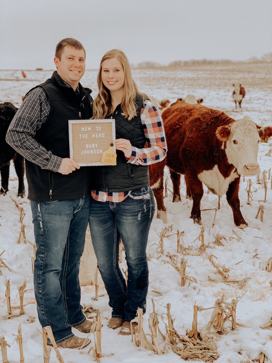 CJohn32's tweet photo. April and I are pretty excited to share the news of baby Johnson coming this summer! https://t.co/NUvaR58PFA