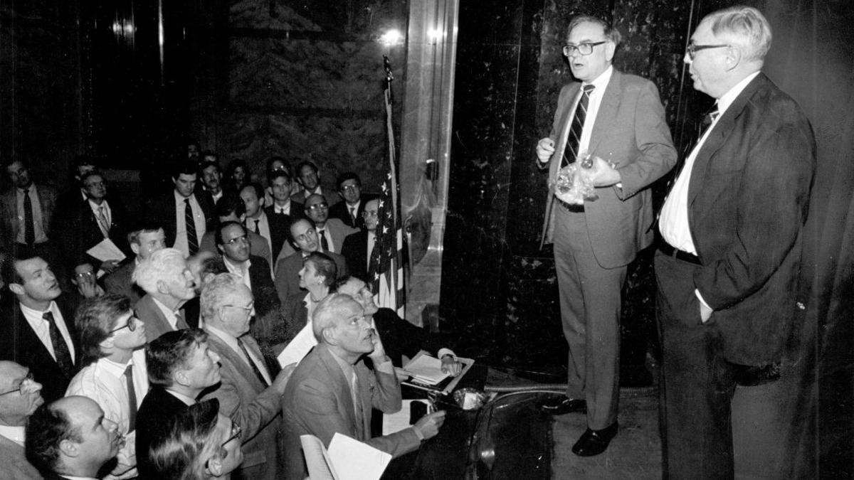 5/Let’s look at a few examples of where we see the Circle of Competence in action and how it can help you win.In investing?Berkshire Hathaway provides the classic example of investing success from sticking within the boundaries of your Circle of Competence.