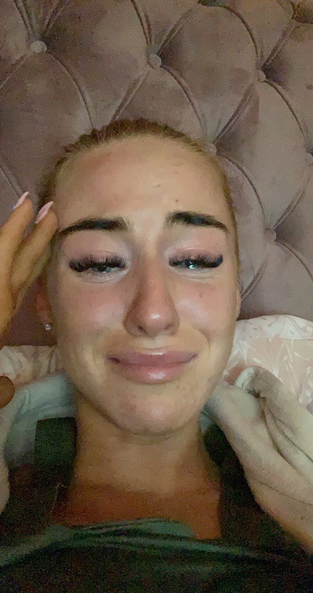 Cara Smith tweet media