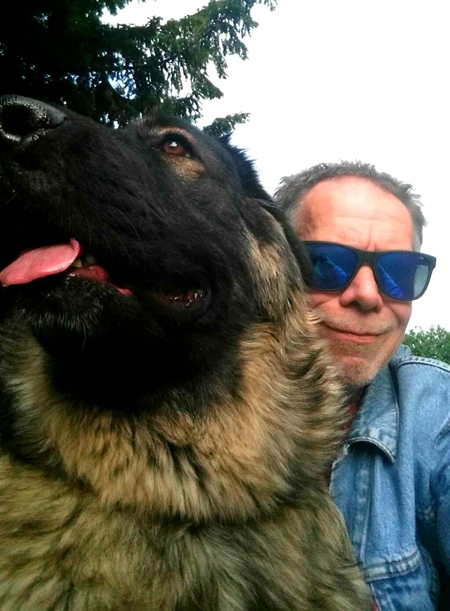 The Gnurb tweet media