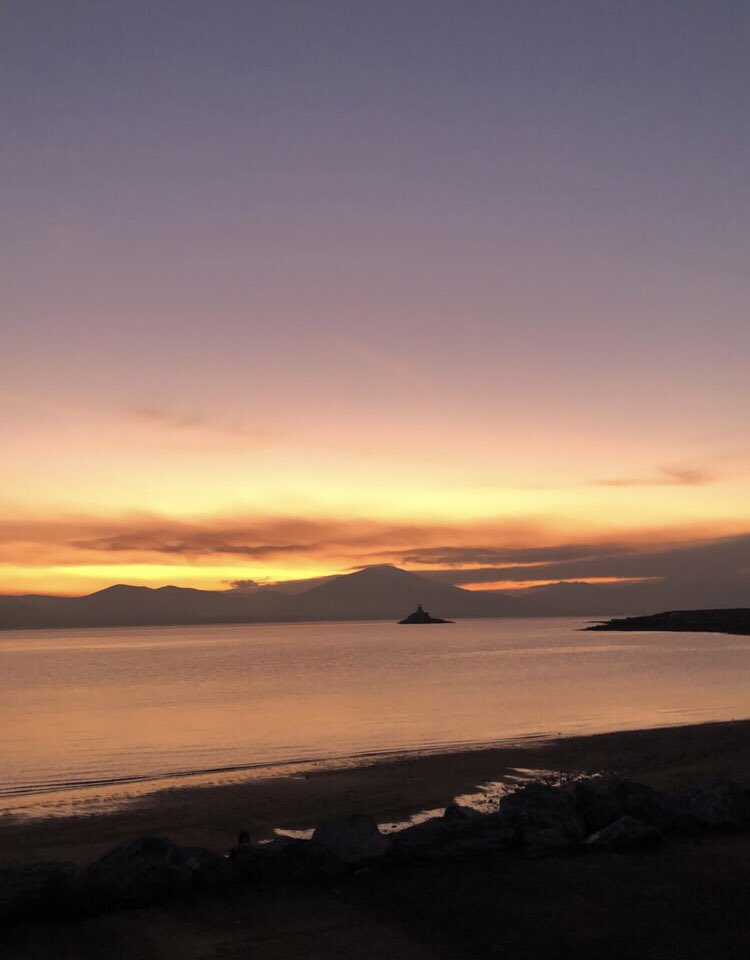 IanCollins_IC's tweet photo. Winter Sunsets 🌅 #Kerry https://t.co/0kZ0VtCZey