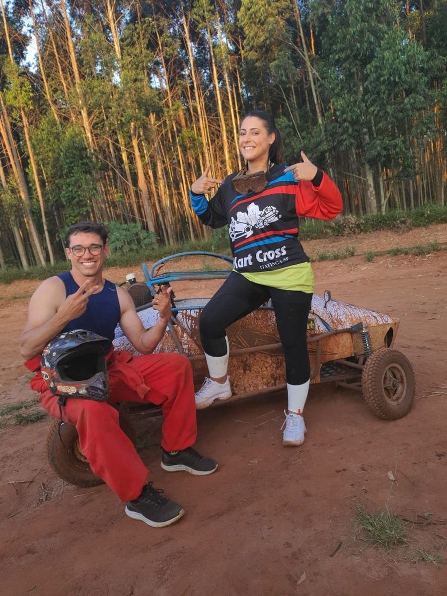 RevistadeSabado's tweet photo. Alguém anotou a placa? Fui atropelada pelo programa de hoje. 😍😍😍
Teve histórias emocionantes, engraçadas e inspiradoras.
Quem aí assistiu? 💙
#itatinga #revistadesabado #tvtem https://t.co/LBeVdtp16e