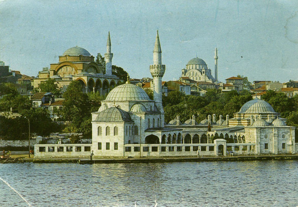 MimarrSinan's tweet photo. Ben bilmiyor muydum böyle yapmayı?
@uskudarbld @istanbulbld @TCKulturTurizm #SemsiPasaCamii https://t.co/n5eZpCNnYS