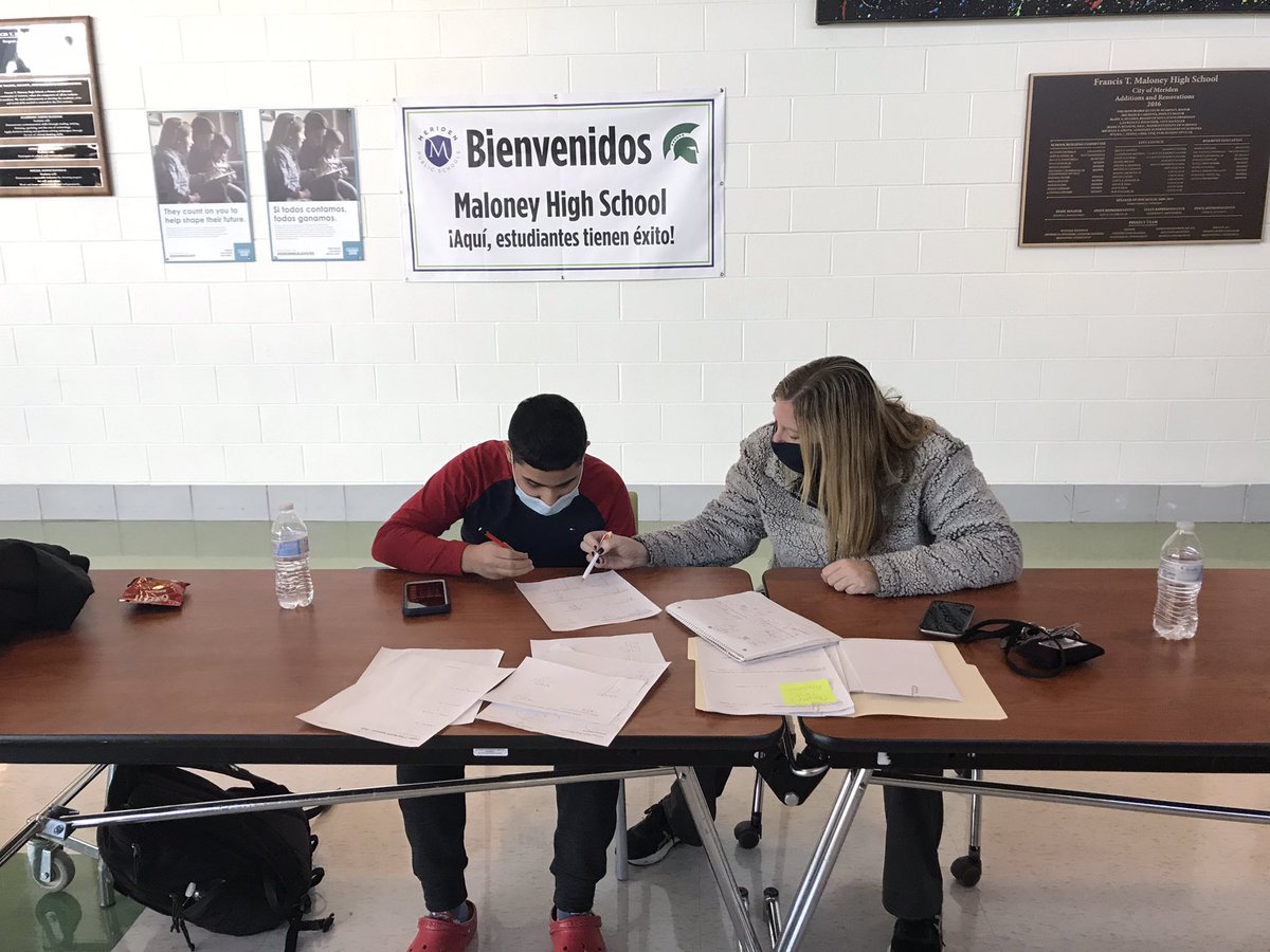 GcFenn's tweet photo. Mrs. LB doing what she loves@Getitdonesaturday!#Mathematics 
@lyons_barton @pvcivitello @ctrisenetwork @l_watson714 @MissBarnicle @MaloneyMemos https://t.co/1NbYTUMnnm