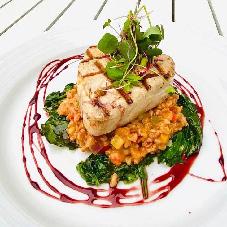 Triar Seafood tweet media
