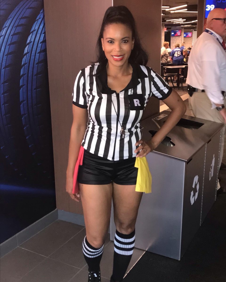 Tammy_Shaw's tweet photo. I couldnβt be at the Buffalo Bills playoff game today, but I will be reffing the game fair and square for my couch! π #billsmafia #ReplacementRef #BuffaloBills #NFL #Football #GoBills β€οΈπ€π @BuffaloBills https://t.co/IMwDAUUsOx