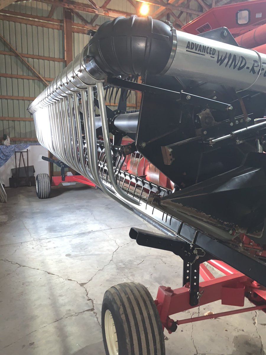 Have a clean ‘91 1660 that we’re willing to part ways with. 4250 engine hrs great shape, was just through local CNH shop before beans this fall. Equipped with <a href="/FarmTRX/">FarmTRX</a> yield and moisture mapping. DM for price and details. Retweets appreciated <a href="/OntAg/">Farms.com Ontario</a> #agtwitter