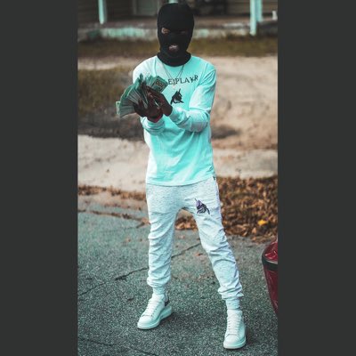 1Kilo14K's tweet photo. #NewProfilePic https://t.co/o7FFmWs10S