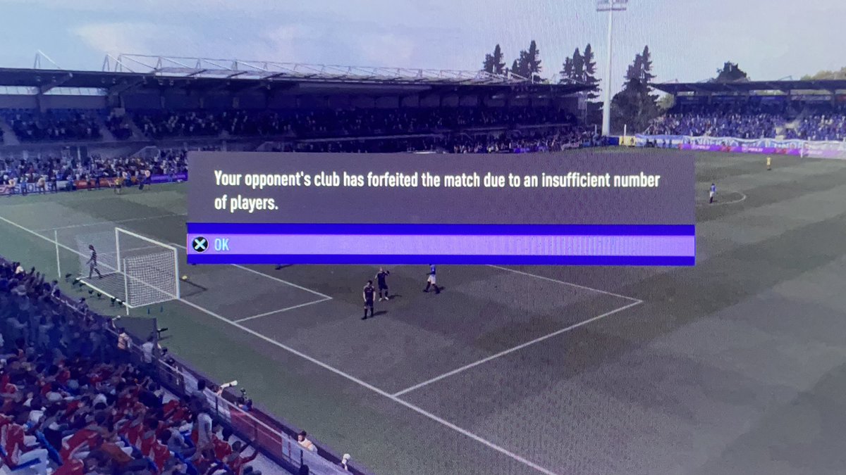 LadsLondonderry's tweet photo. It’s only a friendly with the @TheGoodDerry but we take a 3-0 rage quit 30 minutes in https://t.co/QQJskOsMSd