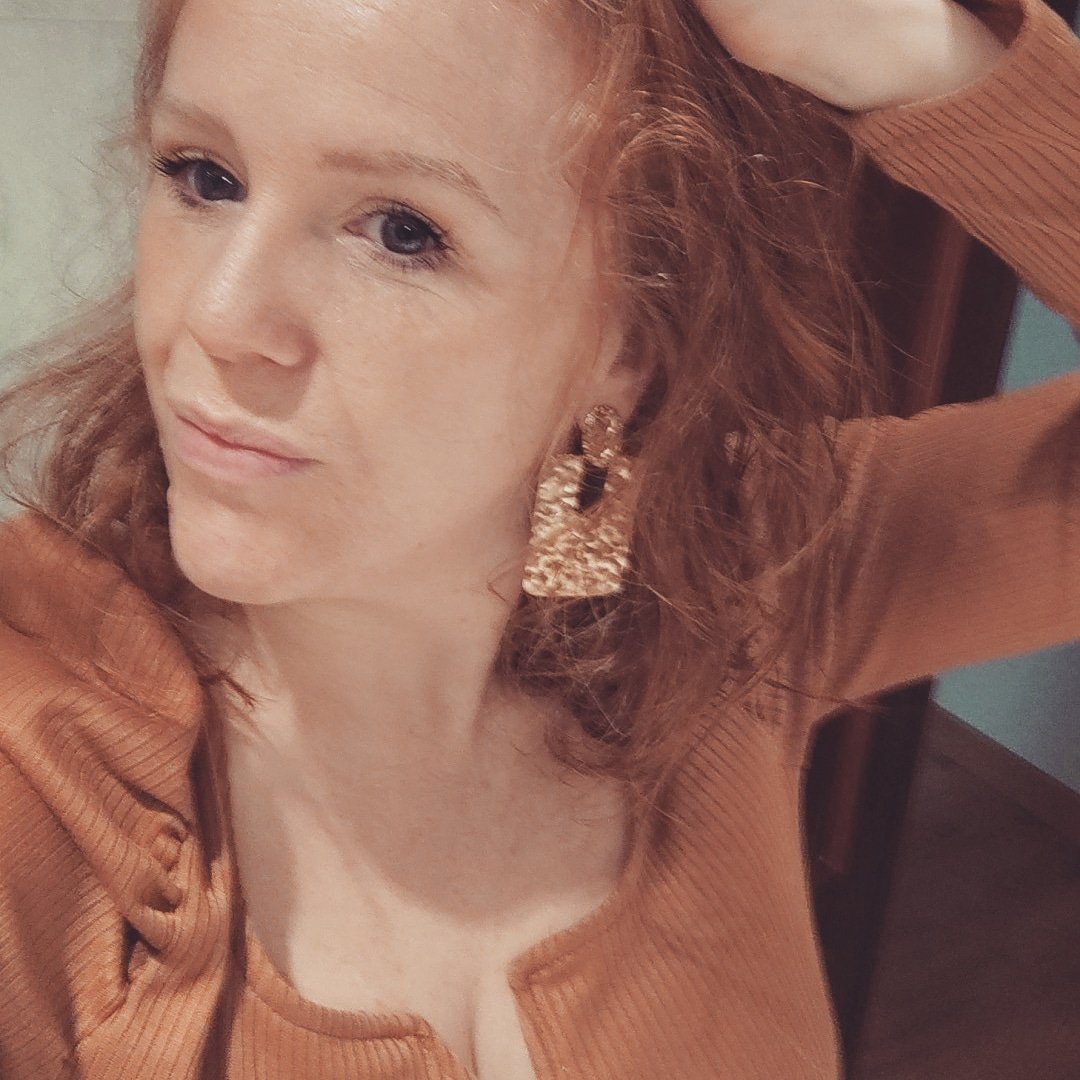 LuciaGWebDev's tweet image. #NuevaFotoDePerfil