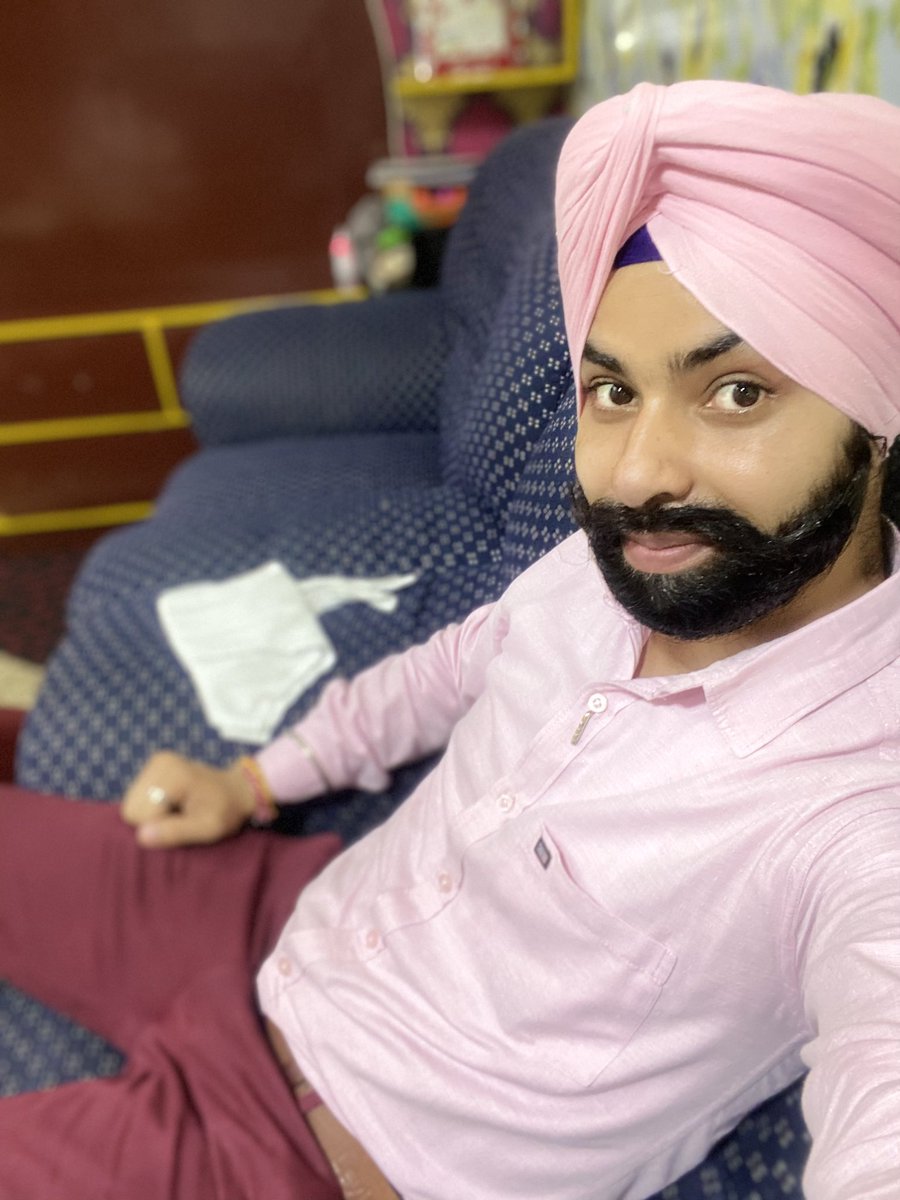 rathor0mandy's tweet photo. #sardari #kaim #asi #kaddage #veham 💪🏽💪🏽💪🏽💪🏽💪🏽 #SupportFarmersProtest https://t.co/AEBKQDSNb7