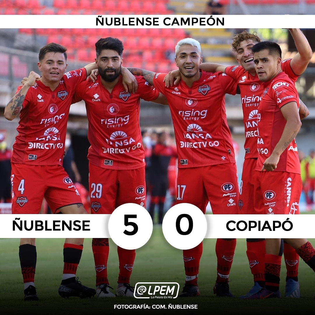 LaPelotaesMia's tweet photo. ÑUBLENSE ES DE PRIMERA👹 Los Diablos Rojos ganaron, gustaron, golearon y cumplieron su objetivo: están en Primera División luego de cinco años en un partido arrollador🔥 ¡Deja tus likes y comentarios por la máquina roja! #LPEMEnTodas https://t.co/PXGYzh5Khl