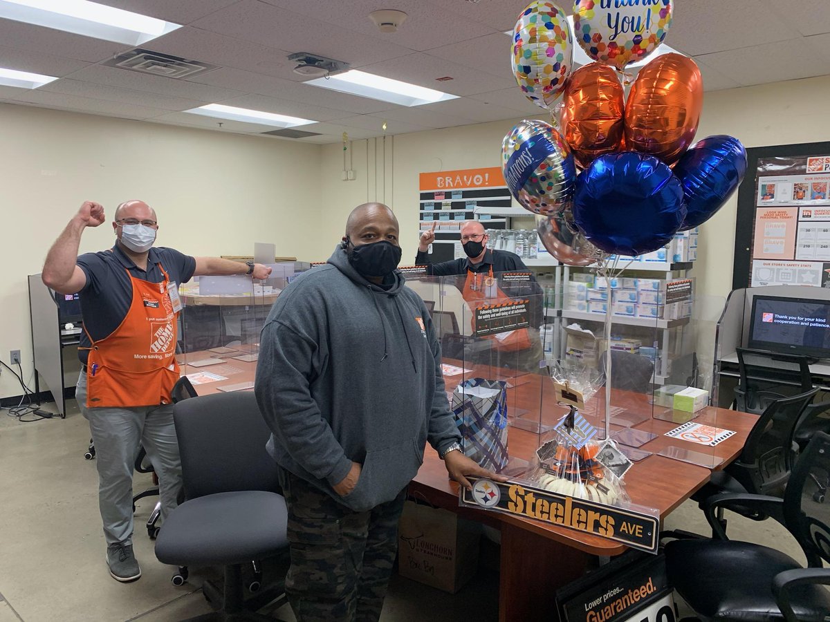 mrmims3631's tweet photo. Last Day as an ASM 3631!!! Moving on to MDO Manager in SC!!! Onward and Upward!!! Thanks to my District team, Garner team and especially my FRIENDS!! @McVeighTHD @THD_HXT @SASMLT3616 @coryTHD323 @jennifer_mangan @JoeLaughmanTHD @RatliffFrench @AlexAmoTHD @french_ratliff https://t.co/xdQ87dHqGt