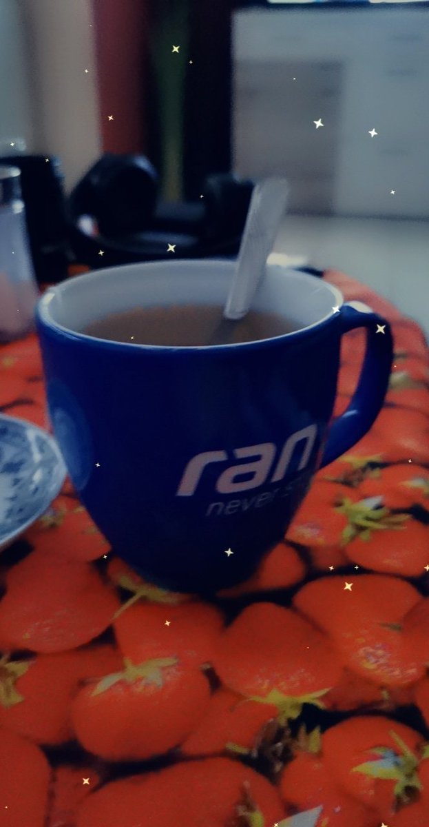 CallmeKati44's tweet photo. Teatime und #ranNFL #ranTasse https://t.co/W77CKDDfl6
