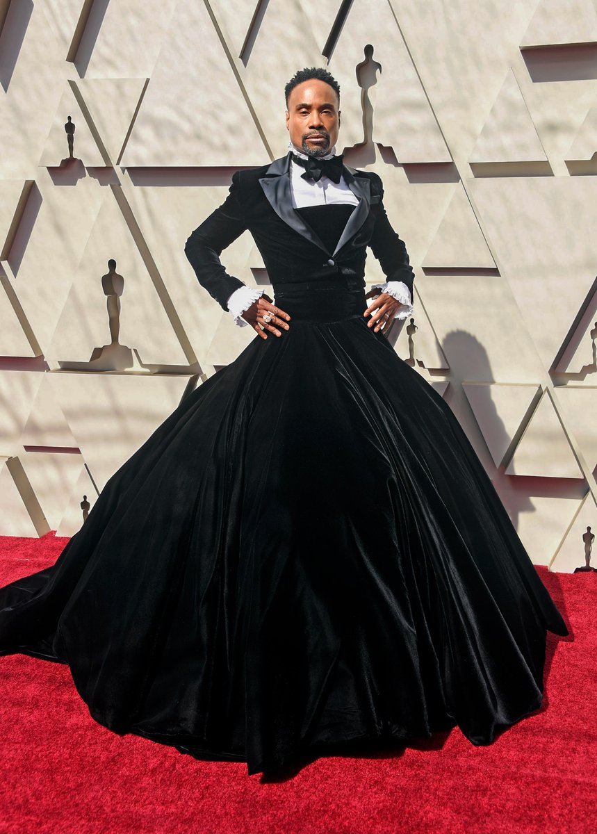  VIRGO - Raquel Welch in Loris Azzaro, Academy Awards/Oscars (1979)- Rose McGowan in Maja Hanson, MTV VMAs (1998)- Michelle Williams in Vera Wang, Academy Awards/Oscars (2006)- Billy Porter in Christian Siriano, Academy Awards/Oscars (2019)