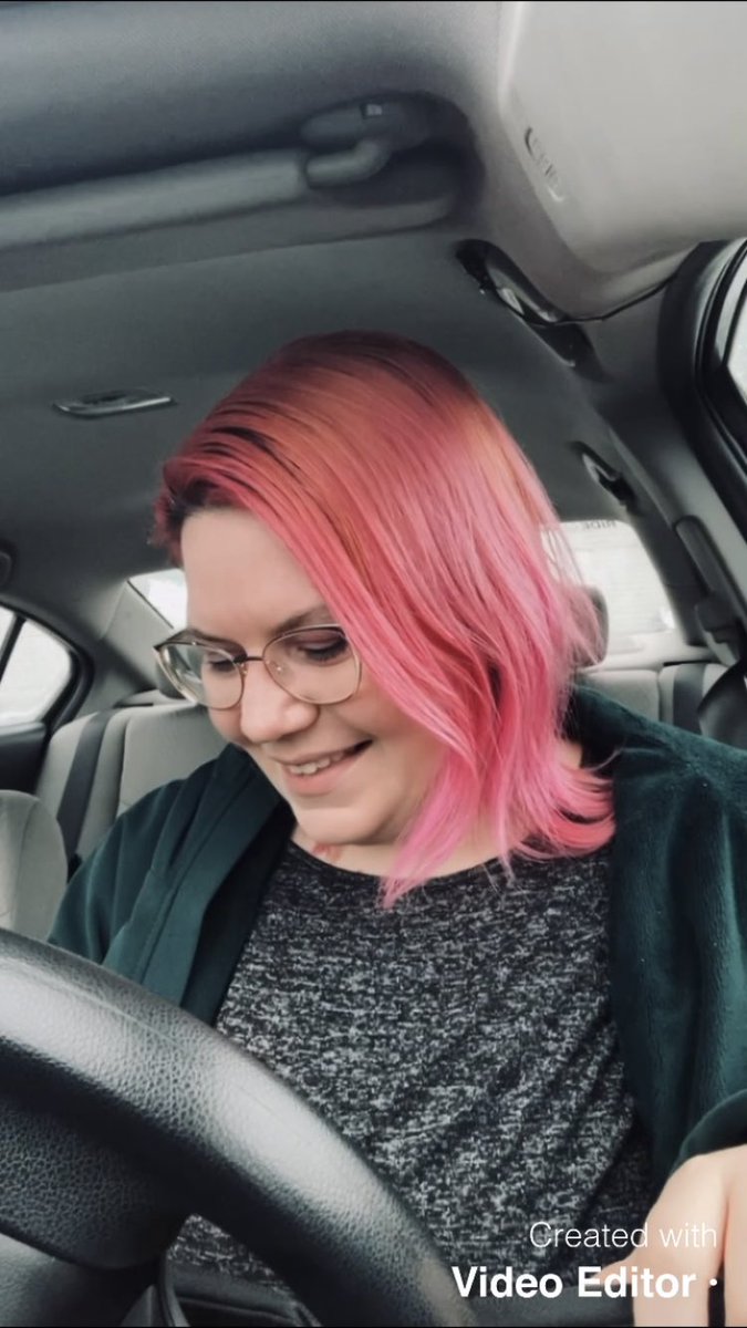 aurorahornealis's tweet photo. Working on something hilarious for next month 🚗 🍆 📏 🥇 https://t.co/joiveOTw07