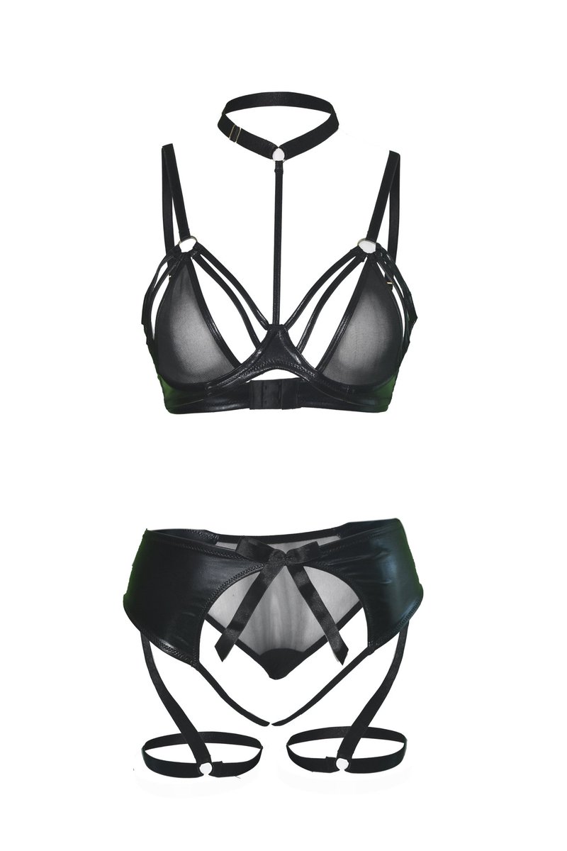 Bu bebeği ona en güzel ismi bulana HEDİYE edeceğiz. Bulduğunuz ismi bu twite alintilayarak RT yapmanız yeterli 🖤🔥
10.01.2021 de açıklanacak, iyi seneler🔥