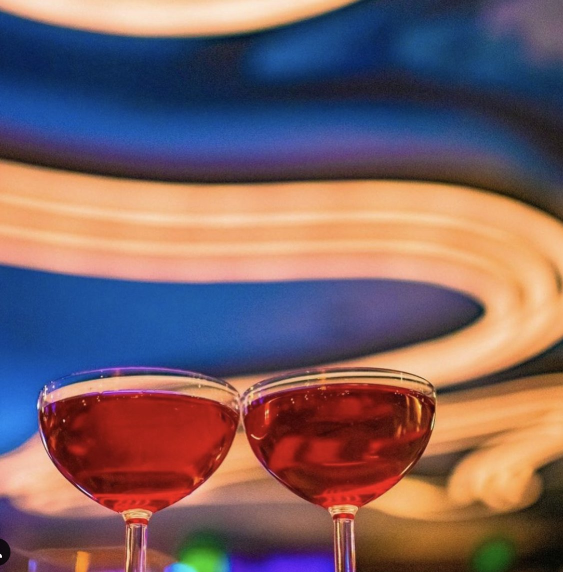 WalkingMatters's tweet photo. @DRINIQUE's 8 oz. Coupes at the new @cottontaillounge @wscottsdale. Congrats on the beautiful remodel! šš»
#TabletopMatters
#drinique #cottontail #wscottsdale #driniqueing #arizonamade #tempe #drinkware #tritan #unbreakable #bpafree #mixology https://t.co/PHSne0MPJ9