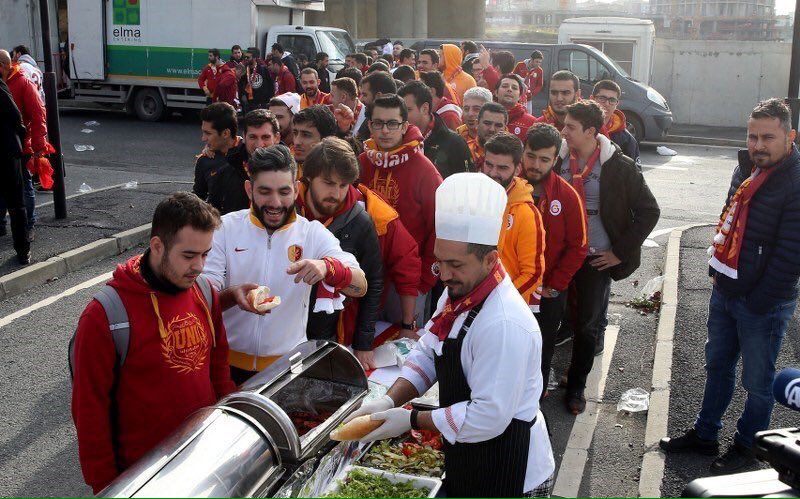 goodfellas1903's tweet photo. NE GÜZELDİ DEĞİL Mİ? 
TEŞVİKLER, TOFAŞLAR, ÜFÜRÜKÇÜLER,  VAHAP BEYAZLAR, AHMET ÇAKARLAR...
ANLI ŞANLI BEŞİKTAŞIMIZIN ADINI AĞZINIZA ALDIĞINIZ SUCUKLARLA BİR TUTMAYIN. @ultrAslan 
#KorkununEceleFaydasıYok https://t.co/kbIw4v8y9P