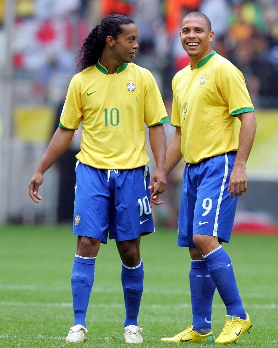 ESR and Laca when playing together