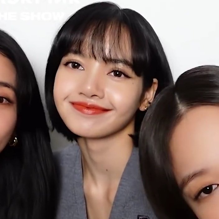 clslooks's tweet photo. #CHAELISA #ROSÉ #LISA #로제 #리사 https://t.co/SIP2LeMkLU