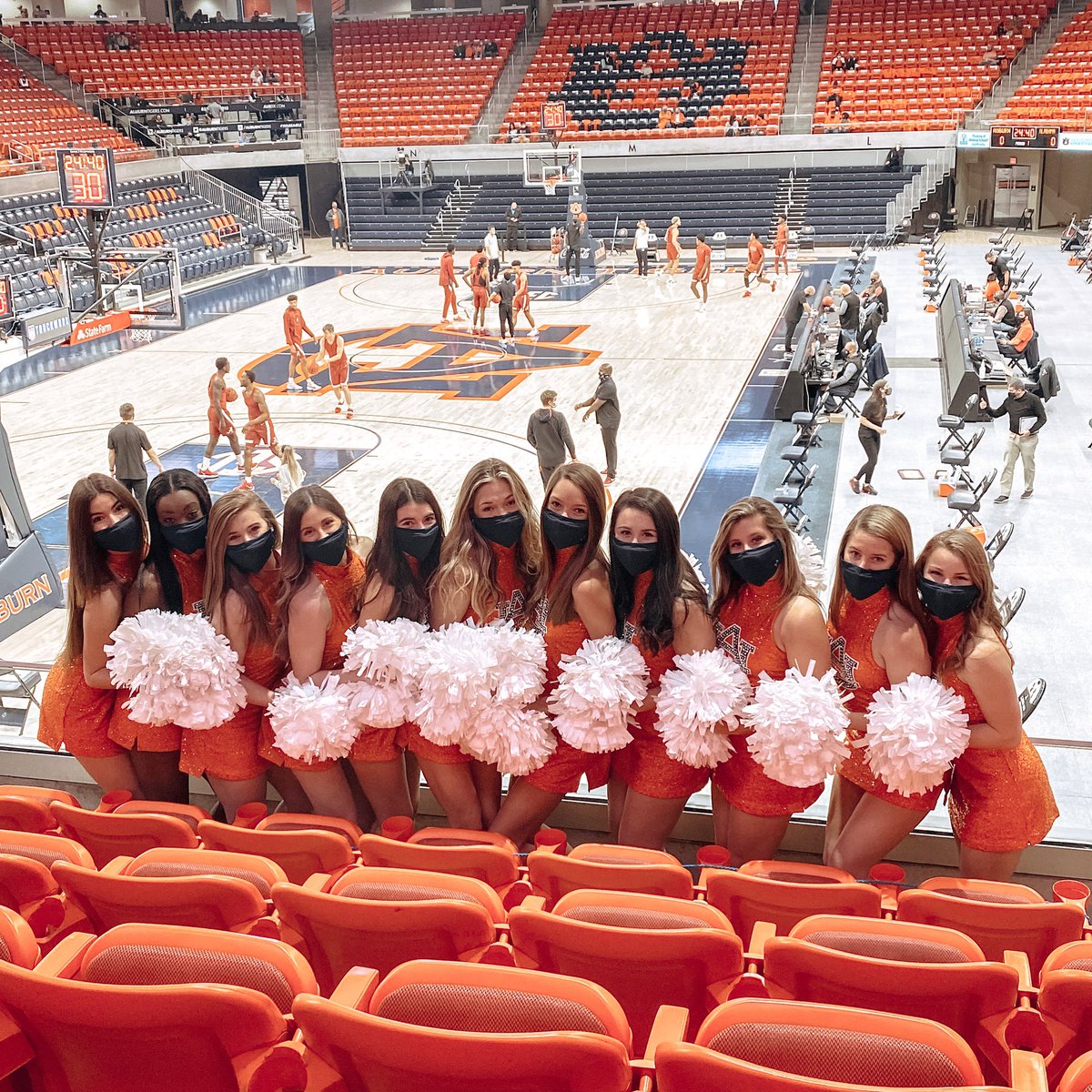 Auburn Tiger Paws tweet media