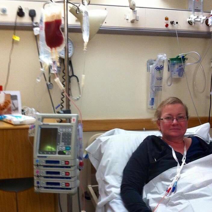 Today is the 7 year anniversary (transplanniversary?) of my stem cell transplant for acute lymphoblastic leukaemia  #ALL With gratitude and heartfelt thanks: to my amazing stem cell donor who selflessly signed himself up to the  @AnthonyNolan registry and saved my life1/