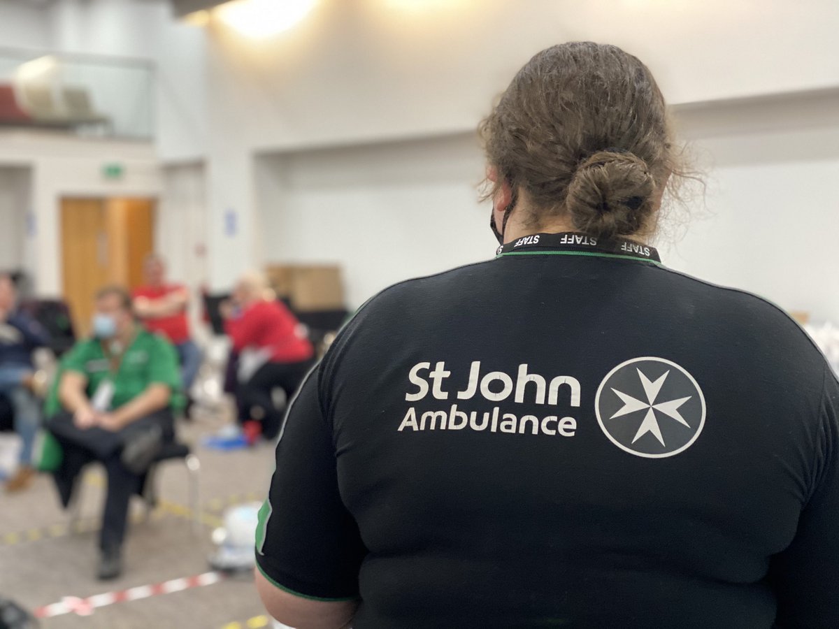 AnthonySGreen's tweet photo. Thank you to the fantastic team today at Manchester. A big step in our support of the nations response to the pandemic! Well done to all those who attend training and thank you for your support. #proud #InThisTogether @SJAVolTraining @SJAVolunteering @stjohnambulance https://t.co/eJO3Ngxm25