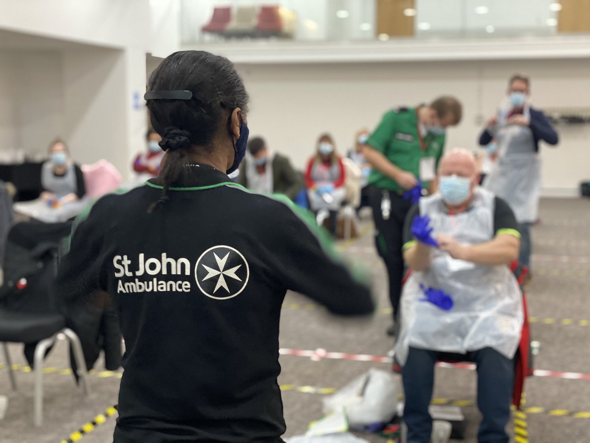 AnthonySGreen's tweet photo. Thank you to the fantastic team today at Manchester. A big step in our support of the nations response to the pandemic! Well done to all those who attend training and thank you for your support. #proud #InThisTogether @SJAVolTraining @SJAVolunteering @stjohnambulance https://t.co/eJO3Ngxm25